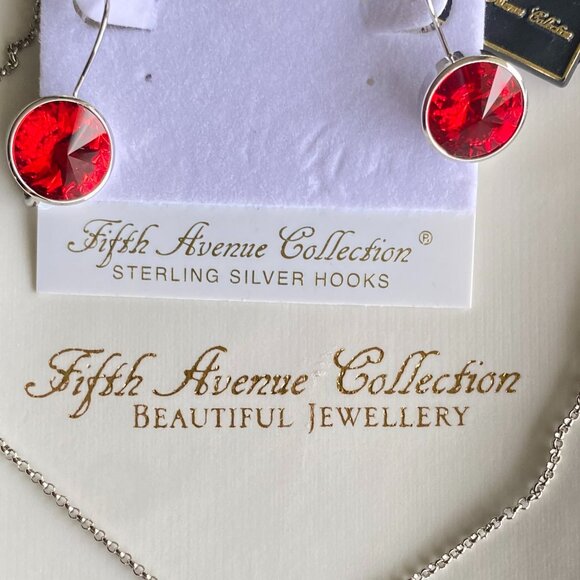 Butler Multifaceted Red Crystals Necklace & Earrings Set - Picture 11 of 13